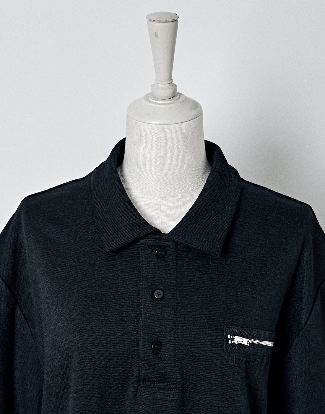 Zip pocket polo shirt〈UNISEX〉